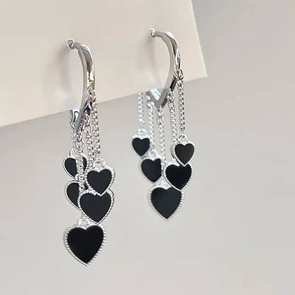 Black LOVE Heart Tassel Earrings（复制）